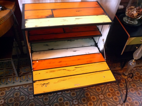 Fôbois orange 1 clapet 1 tiroir     430€